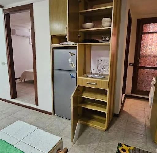 Apartmán Bel Seminterrato Con Finestre Villasimius